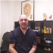 Profesor de judo se ofrece para dar clases, judo, jiu-jitsu, kárate y defensa personal. Más de 20 años de experiencia en la docencia, gimnasio y colegios